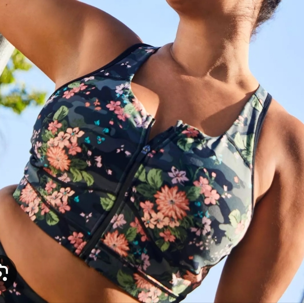 Torrid Black Floral Activewear Top